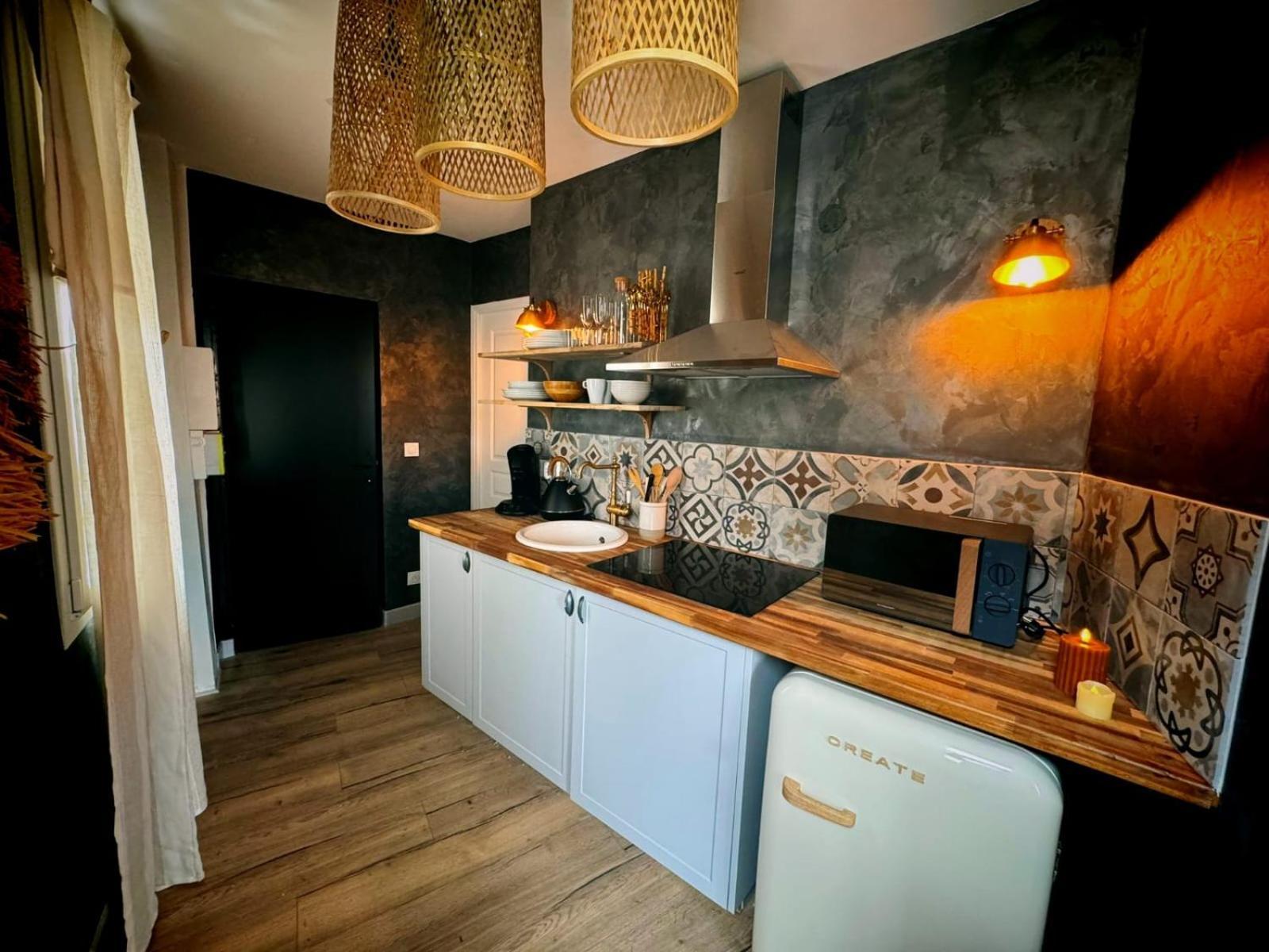 Duplex Safari Jusqu'A 4 Personnes, Spa, Cinema Et Lit Sous Les Arbres, Day Use, 10 Min Centre Αμιάν Εξωτερικό φωτογραφία