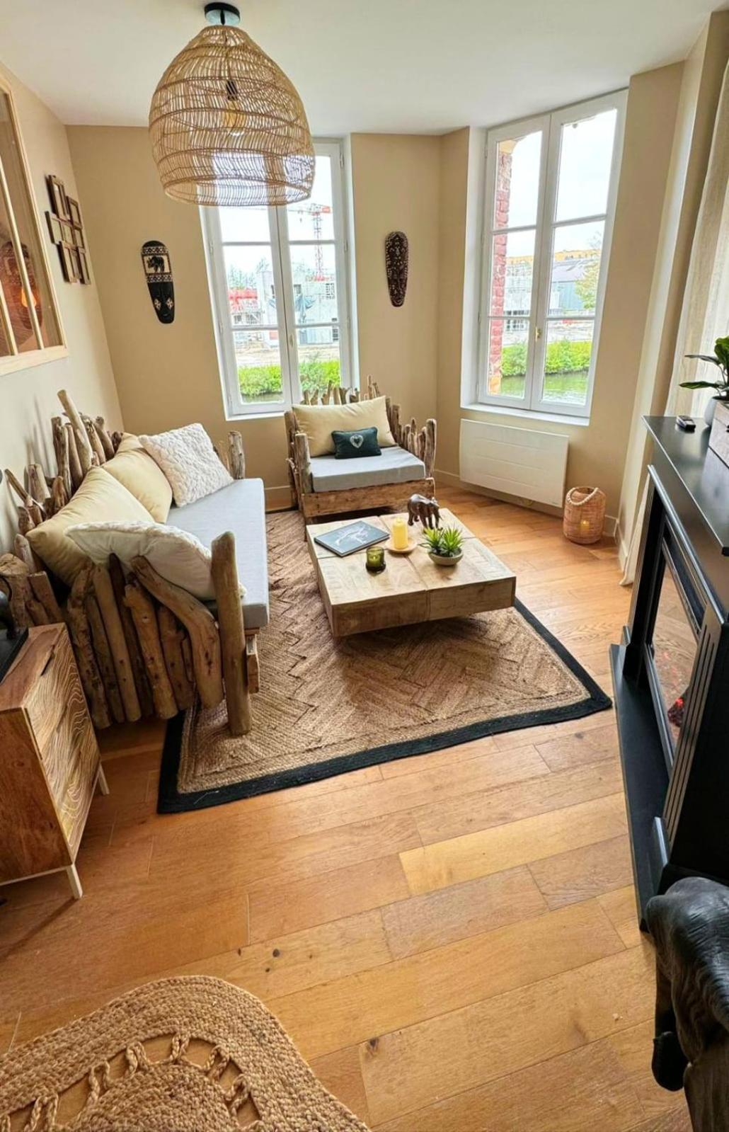 Duplex Safari Jusqu'A 4 Personnes, Spa, Cinema Et Lit Sous Les Arbres, Day Use, 10 Min Centre Αμιάν Εξωτερικό φωτογραφία